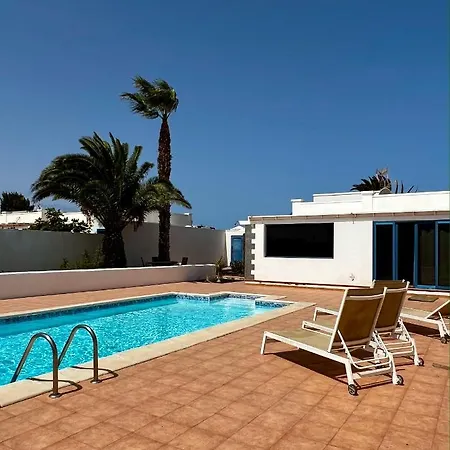 Villa Lovely Almudena With Private Pool