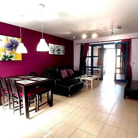 Lovely Almudena With Private Pool Playa Blanca
